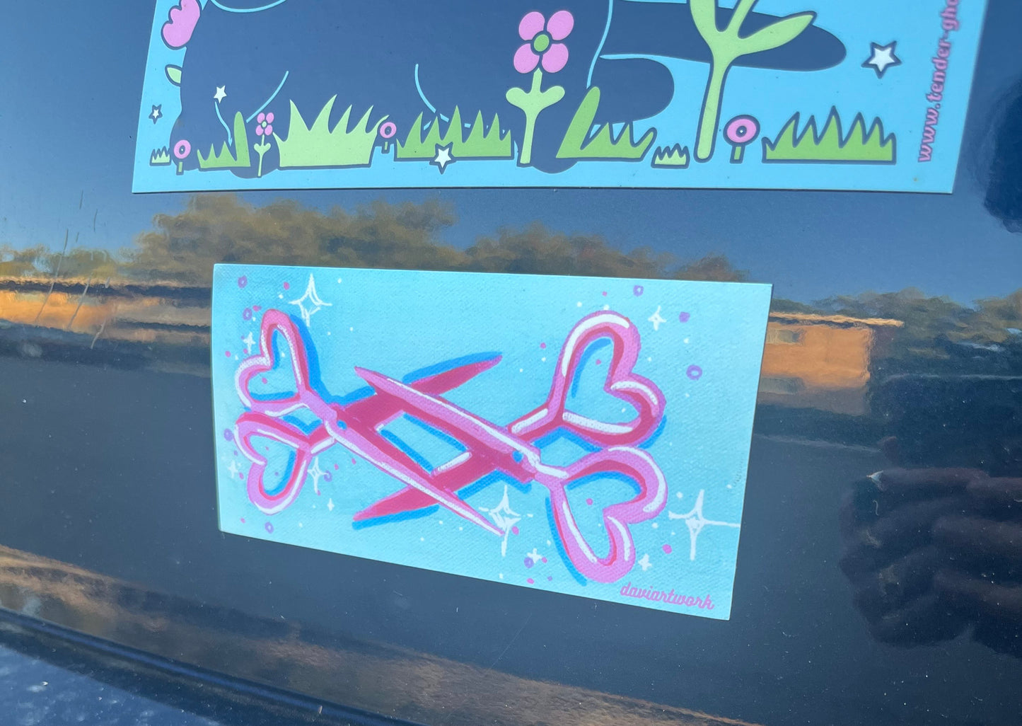 scissor MAGNET 2.5 x 5.22 in.